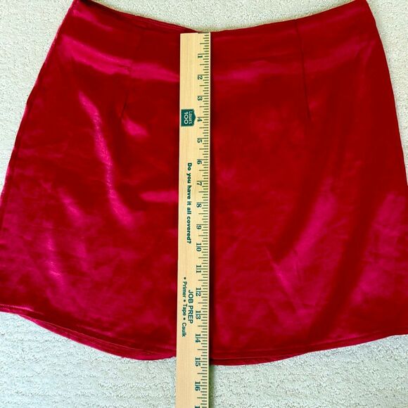Princess Polly Selby Red Satin Mini Skirt - US Women’s 6 - Picture 11 of 11